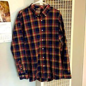 XL. Long sleeve button up